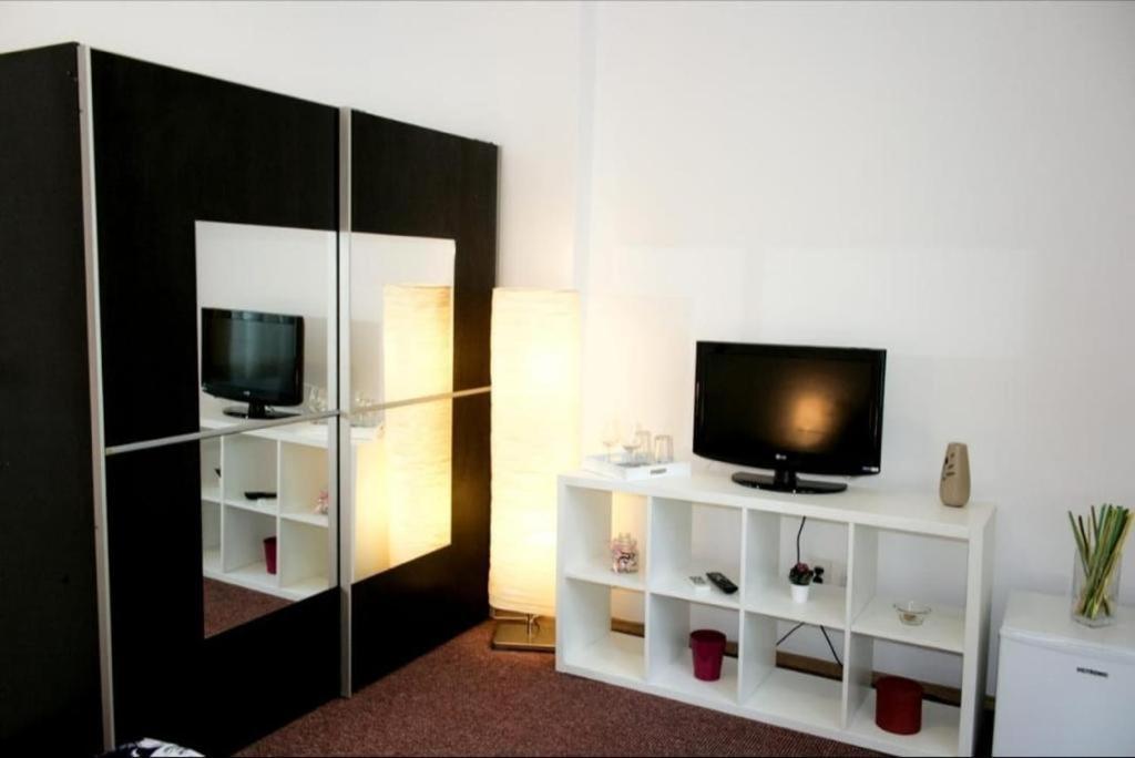 Studio Central Calea Victoriei Apartment Bucureşti Ngoại thất bức ảnh